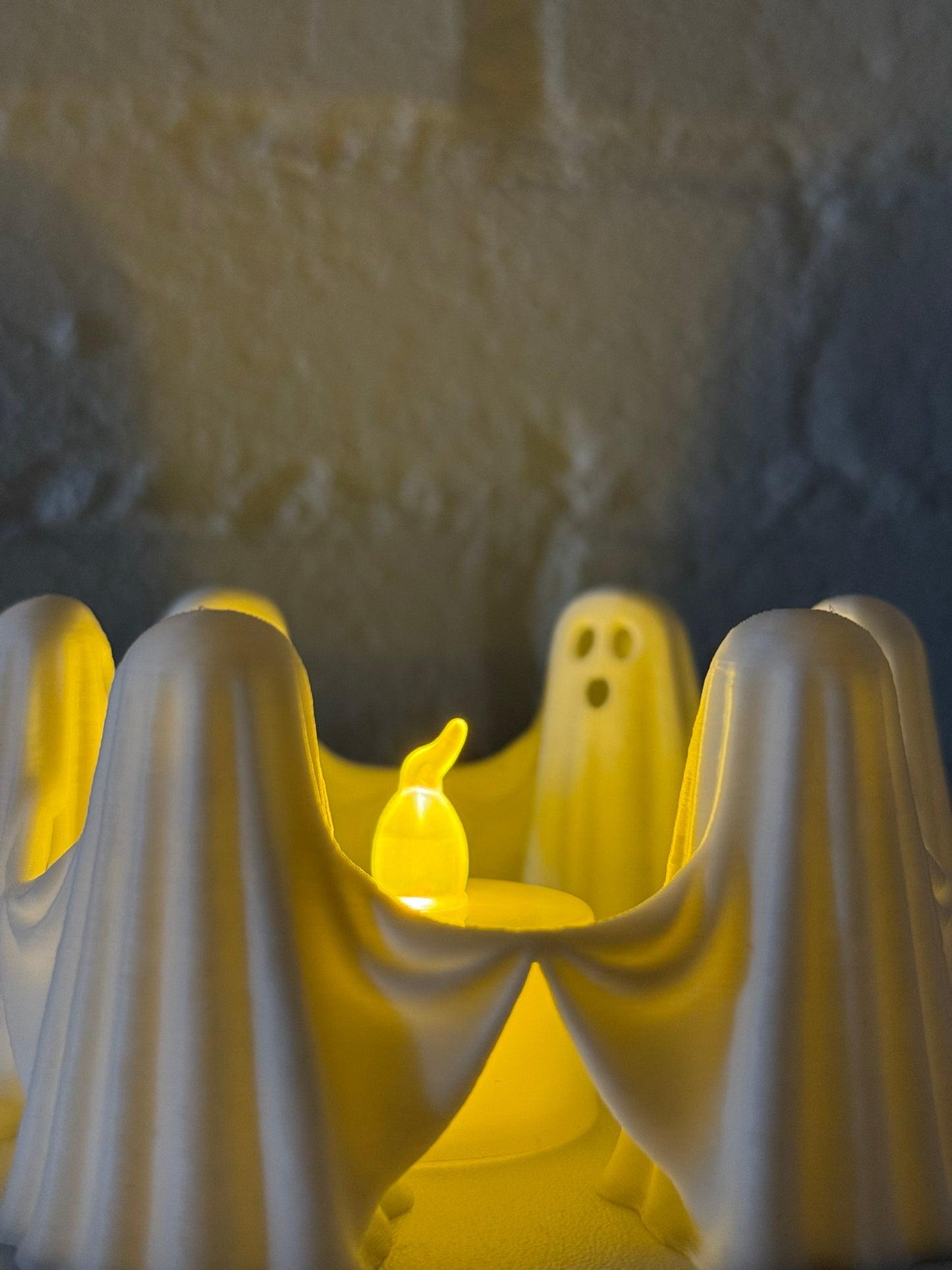 Ghost Circle LED Candle Holder – Halloween Decoration